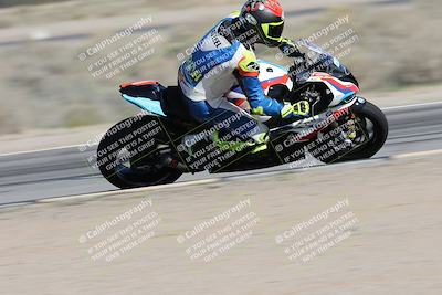 media/Jan-15-2026-Racers Edge (Thu) [[dfebeb70ab]]/2-A Group/Session 3 (Turn 15 Inside Pans)/